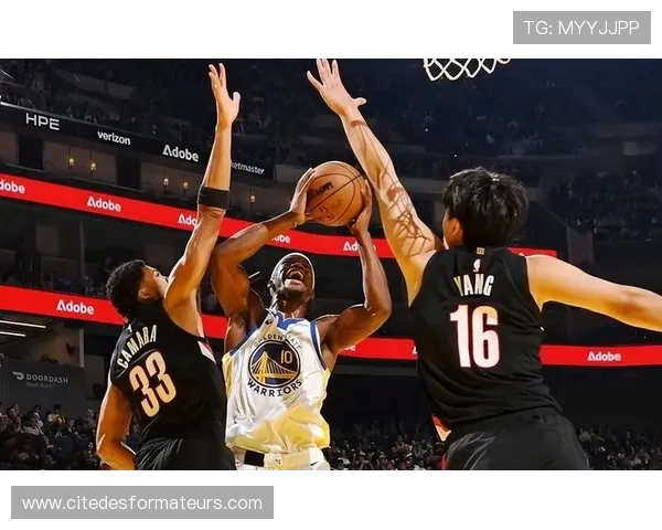 原创打铁大战？库里缺席勇士半场三分22中2都能赢！鹈鹕全场仅7记三分